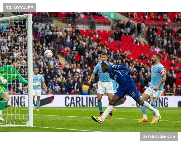 曼城场均进攻序列传球从5.12次降至3.97次,推进速度提升 曼城场均进攻序列传球从5.12次降至3.97次,推进速度提升